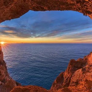 https://un-bel-posto-al-mare.hotelitalianriviera.com
